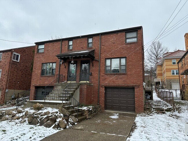 Photo - 532 Altoona Pl