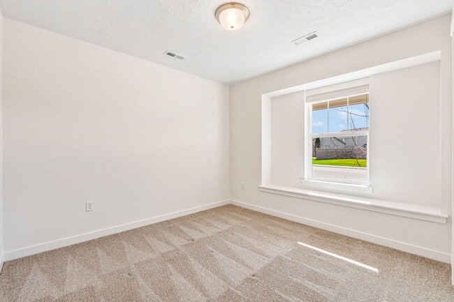 Photo - 10604 W New Berlin Dr