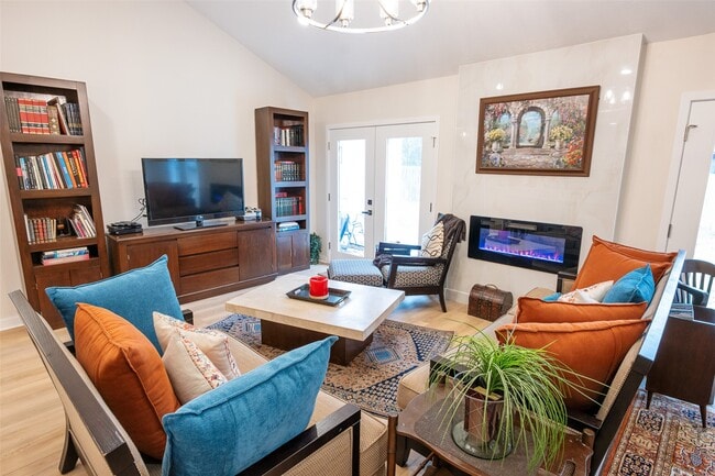 Photo - 42 S Waxberry Rd