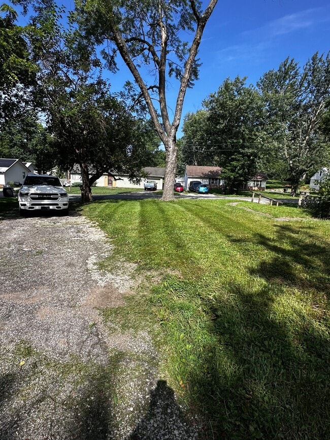 Photo - 8143 Ditzler Ave