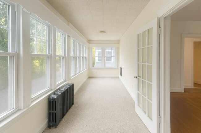 Photo - 10 Walden St Unidad 2