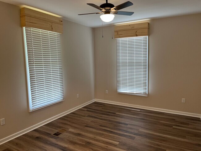 Photo - 312 Market St Unidad A