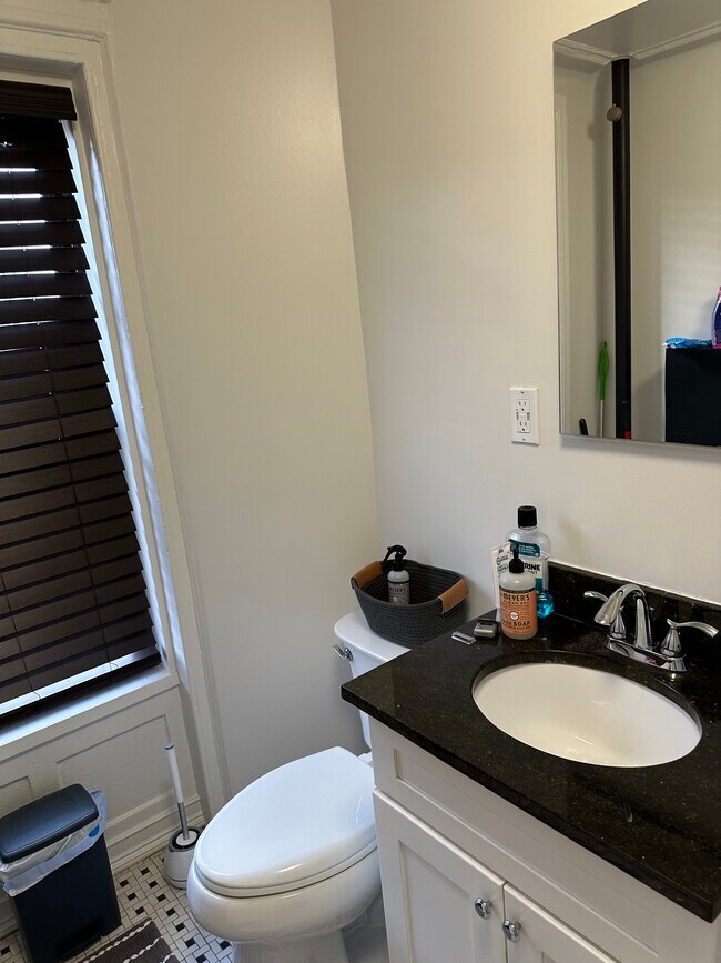 Photo - 414 Macon St Unit 4