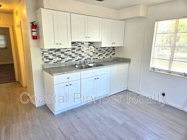 3405 E 21st Ave Unit 3405 E 21st Ave #A