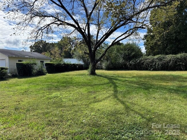 Photo - 1223 Georgetown Dr