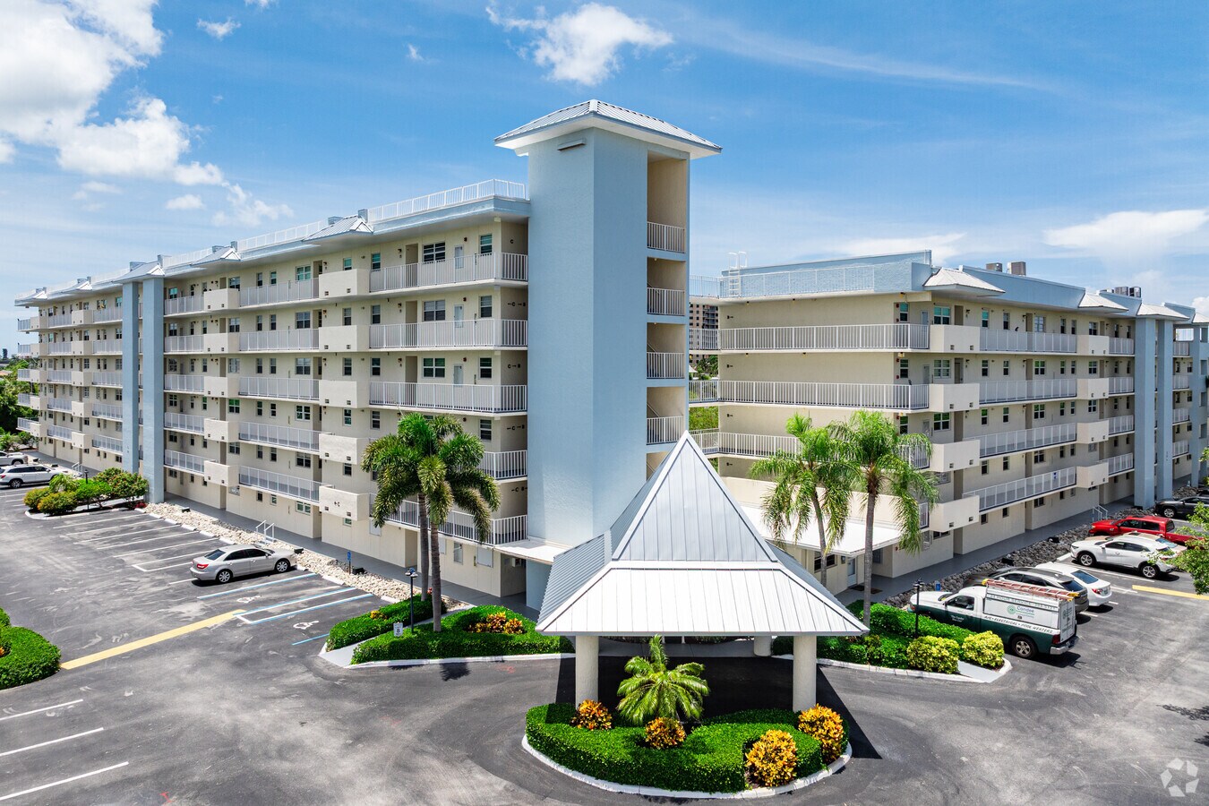 129 S Collier Blvd - Sands of Marco Apartments