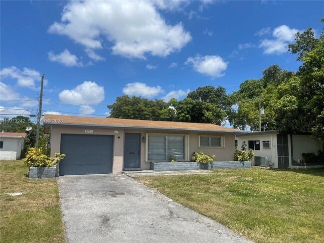 Photo - 6871 NW 29th St