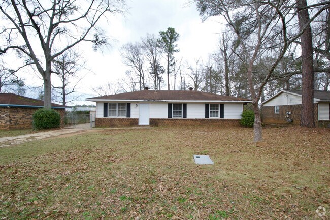 Building Photo - Charming 3-Bedroom Home Near Downtown Opelika