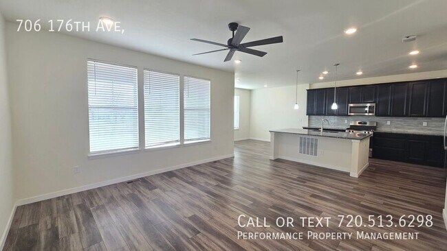 Photo - 706 176th Ave