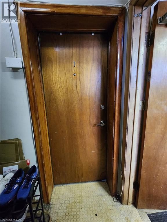 Photo - 32 Fairmount Rd