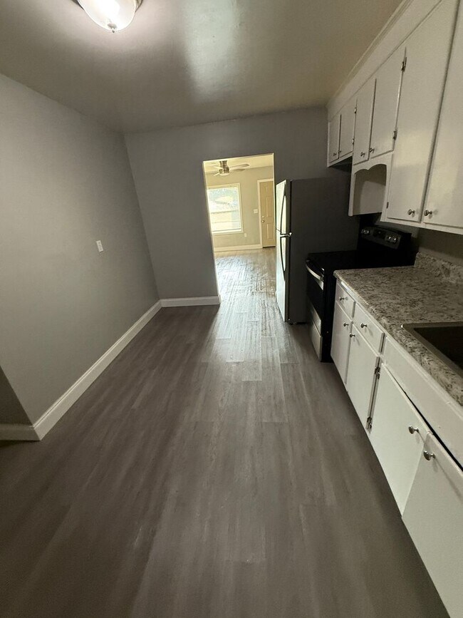 415 Lowther St Unidad 1
