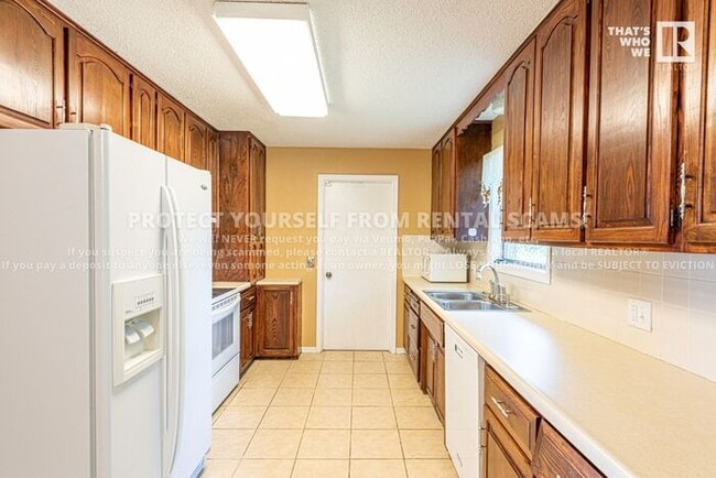 Photo - 1265 State Hwy 45