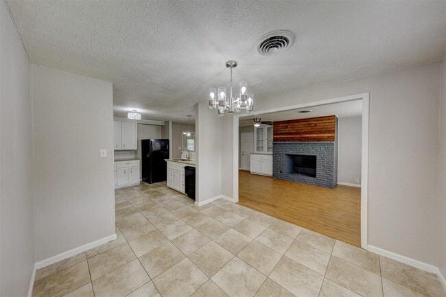 Photo - 2110 Pecan St