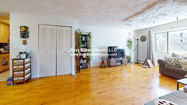 Photo - 84 Grant St Unit 24