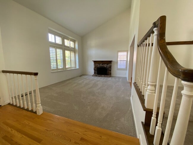 Photo - ALMADEN VALLEY - Sharp home with 4 large bedrooms (plus bonus room) and 3 full bathrooms, pool.