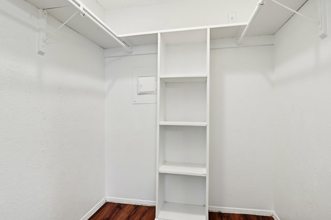 Photo - Rock Island Apartments