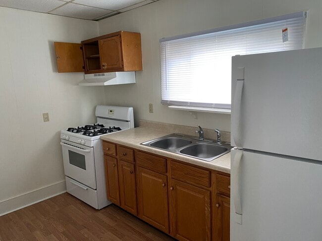 Kitchen - 13 S 2nd St