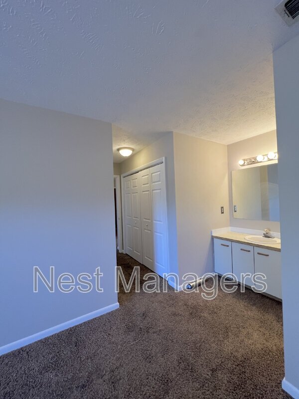 Photo - 1018 Wood Creek Dr