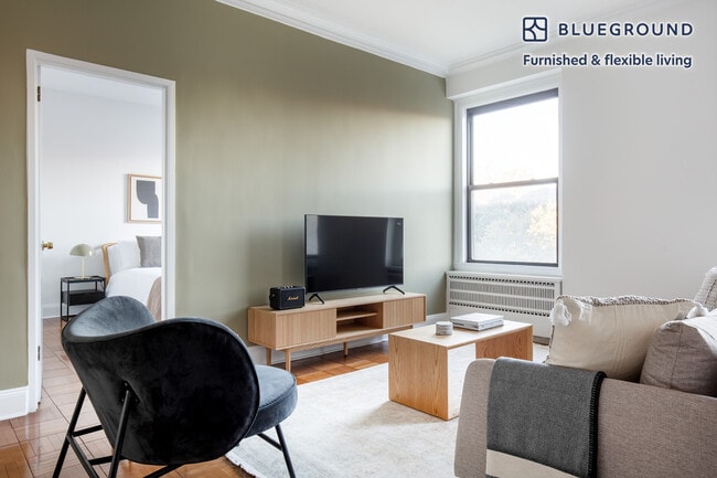 Photo - 952 5th Ave Unidad FL6-ID998