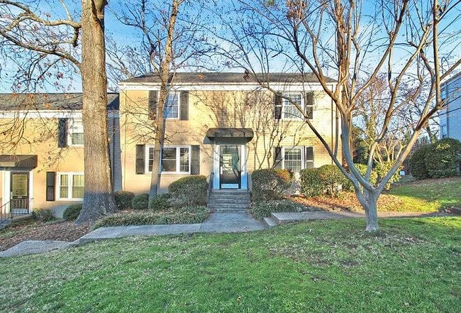 Photo - 427 Wakefield Dr Unit A