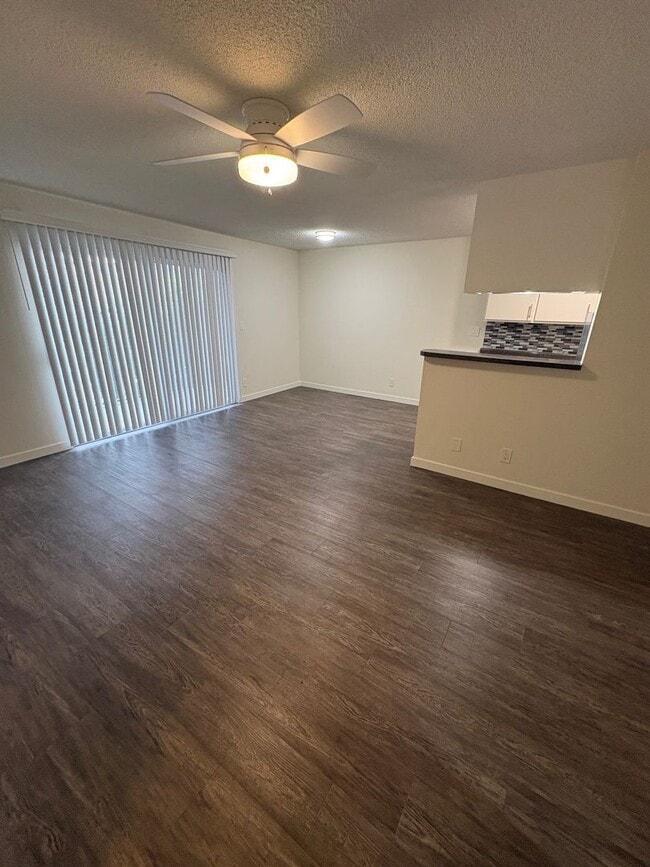 Building Photo - 1322 Stanford St