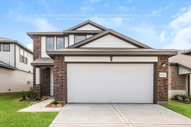 Photo - 10934 Heliosphere Wy House