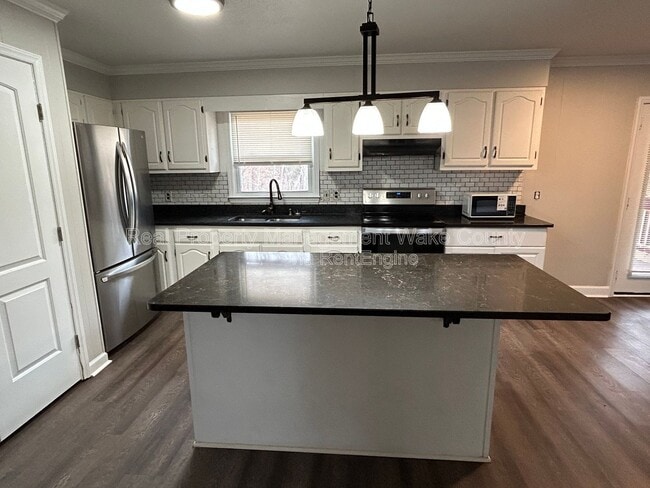 Photo - 606 Infinity Rd