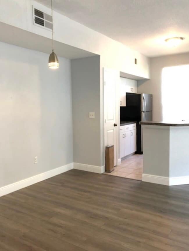 Photo - 6312 Raleigh St Unidad 504