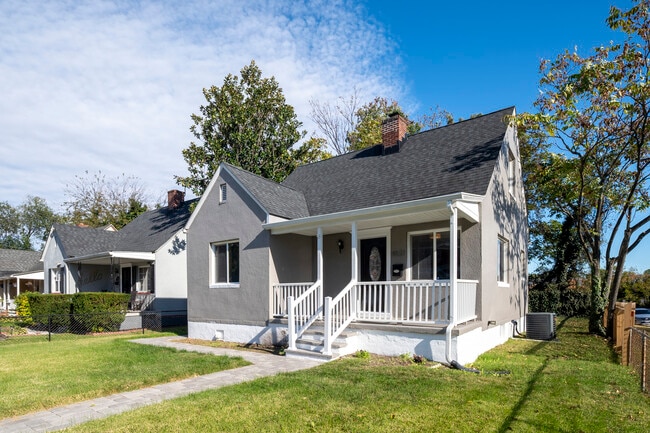 Photo - 4621 Greenhill Ave