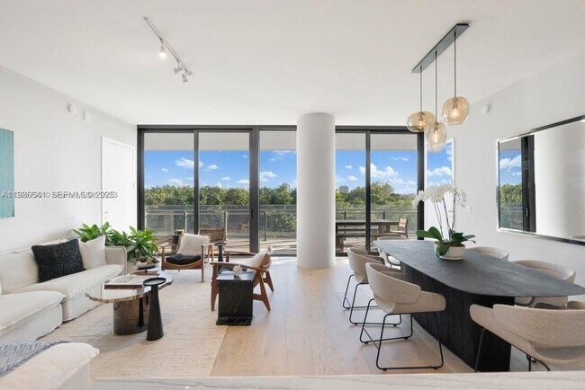 Photo - 8701 Collins Ave Unit 404