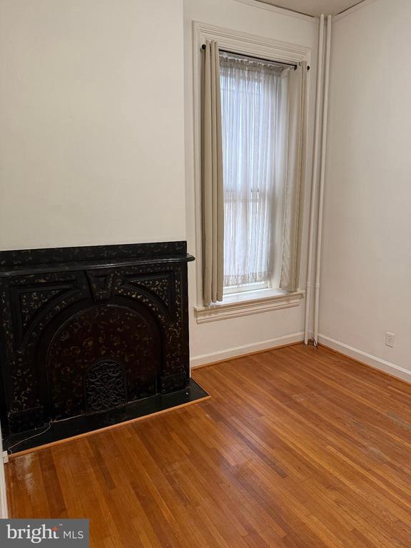 Photo - 232 W Main St Unidad 4