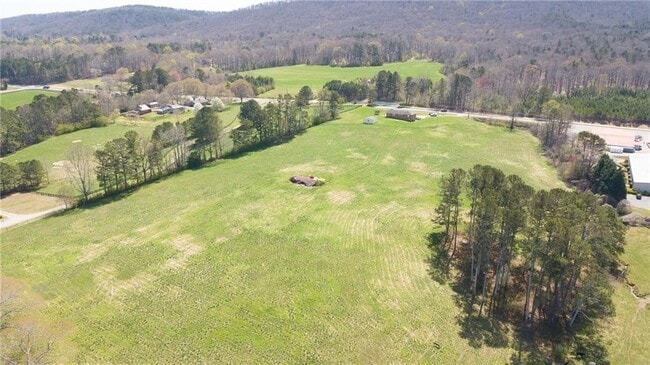 Photo - 4900 Spot Rd House