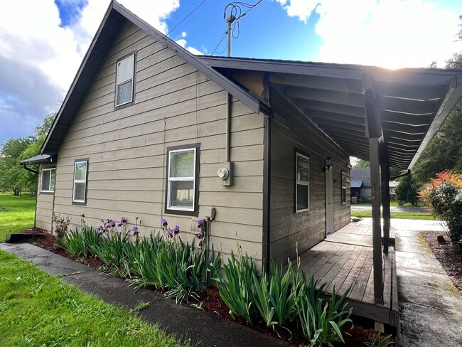 Photo - 1321 Tamarack St Unit 1321 TAMARACK ST.