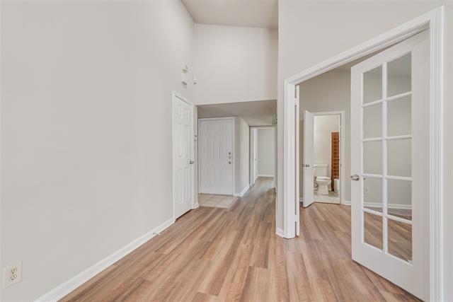 Photo - 2410 Brookdale Dr