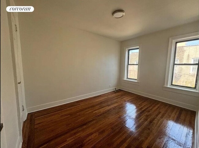 Photo - 601 Crown St