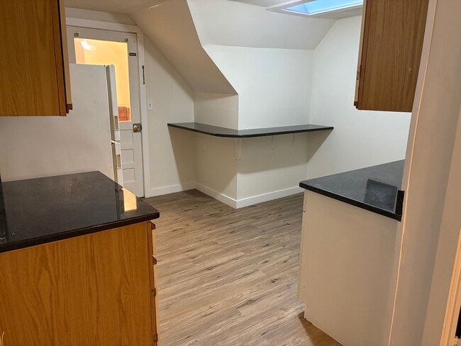 Photo - 389 Salem St Unidad 3