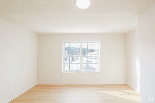 1BD, 1BA - 928SF - Living Room