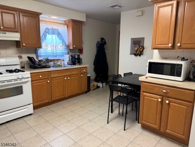 Photo - 700 W Camplain Rd Unit 4