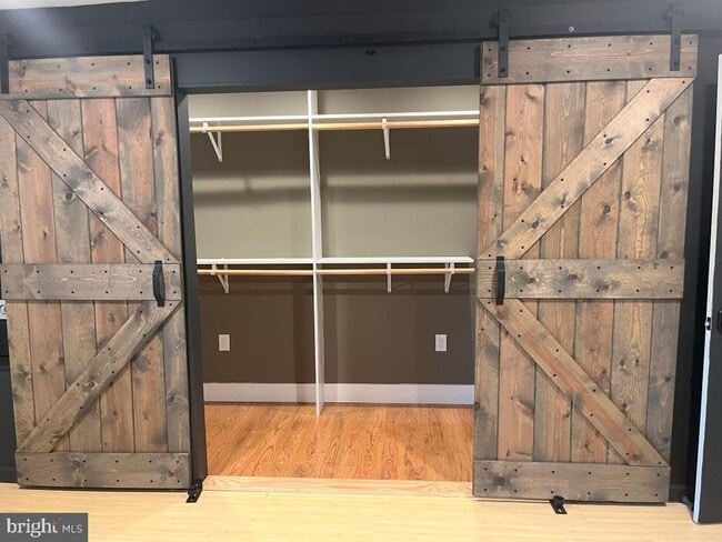 Photo - 10401 Pearl St