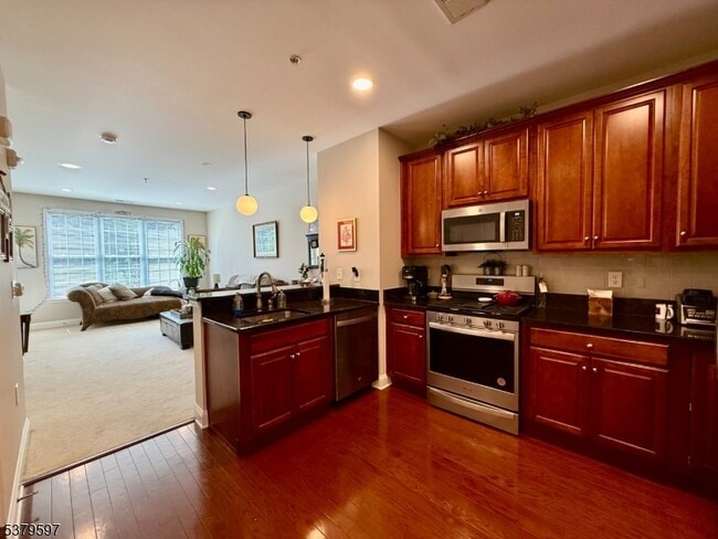 Building Photo - 6203 Brookhaven Court Unit 6203 Rental