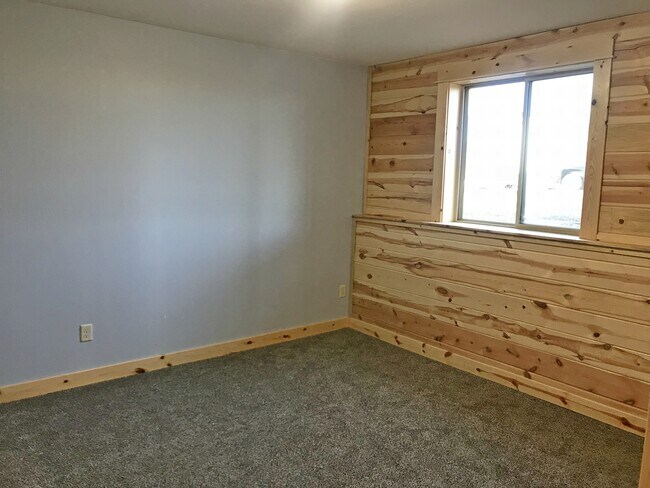 Photo - Misty Creek Apartments by SRP, LLC