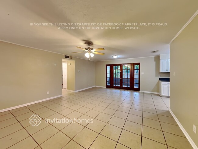 Photo - 1071 Nolan Dr S