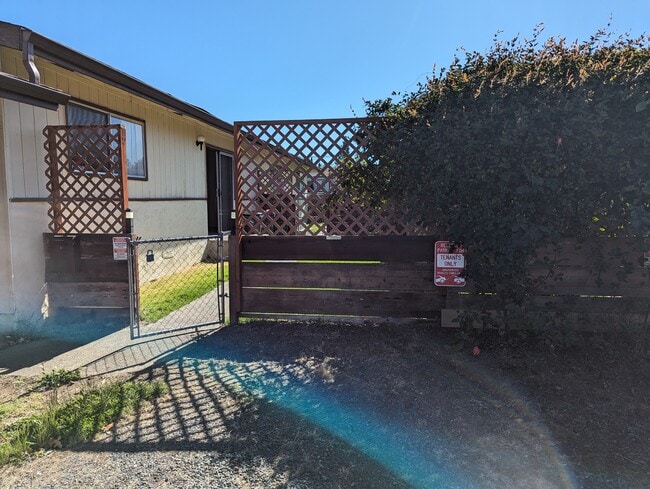 Photo - 339 Effie St Unit 339 Effie