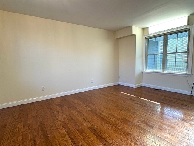 Photo - 20 Gilkey Ct