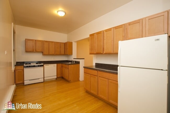 Photo - 1312 Oak Ave Unit M06B