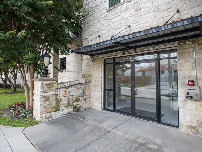 Photo - 1900 Genesee St Unit 310