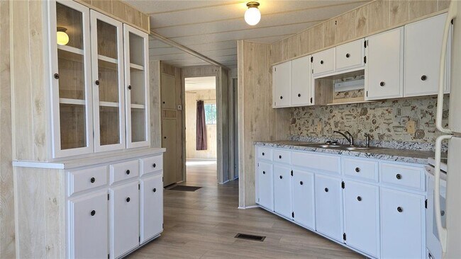 Photo - 8229 Green Ct