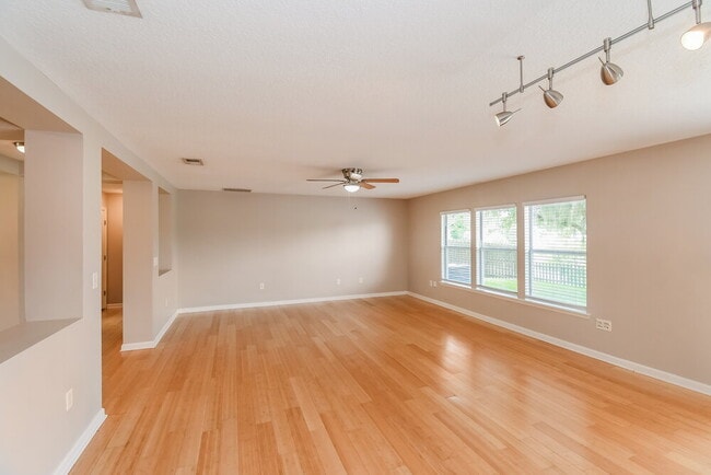 Photo - 1153 Dawn Creek Ct