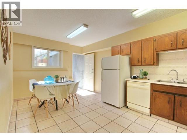 Photo - 7222 Pandora St