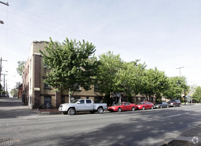 Building Photo - Charleston Rental